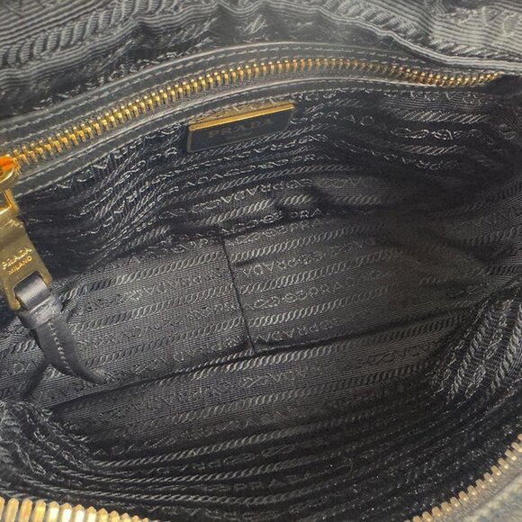 Prada Shoulder Bag with Logo Jacquard - Picture 5 of 10
